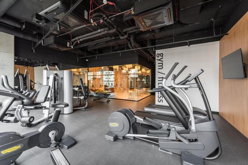 - Center - Chic And Luxury - S59 Апартаменти